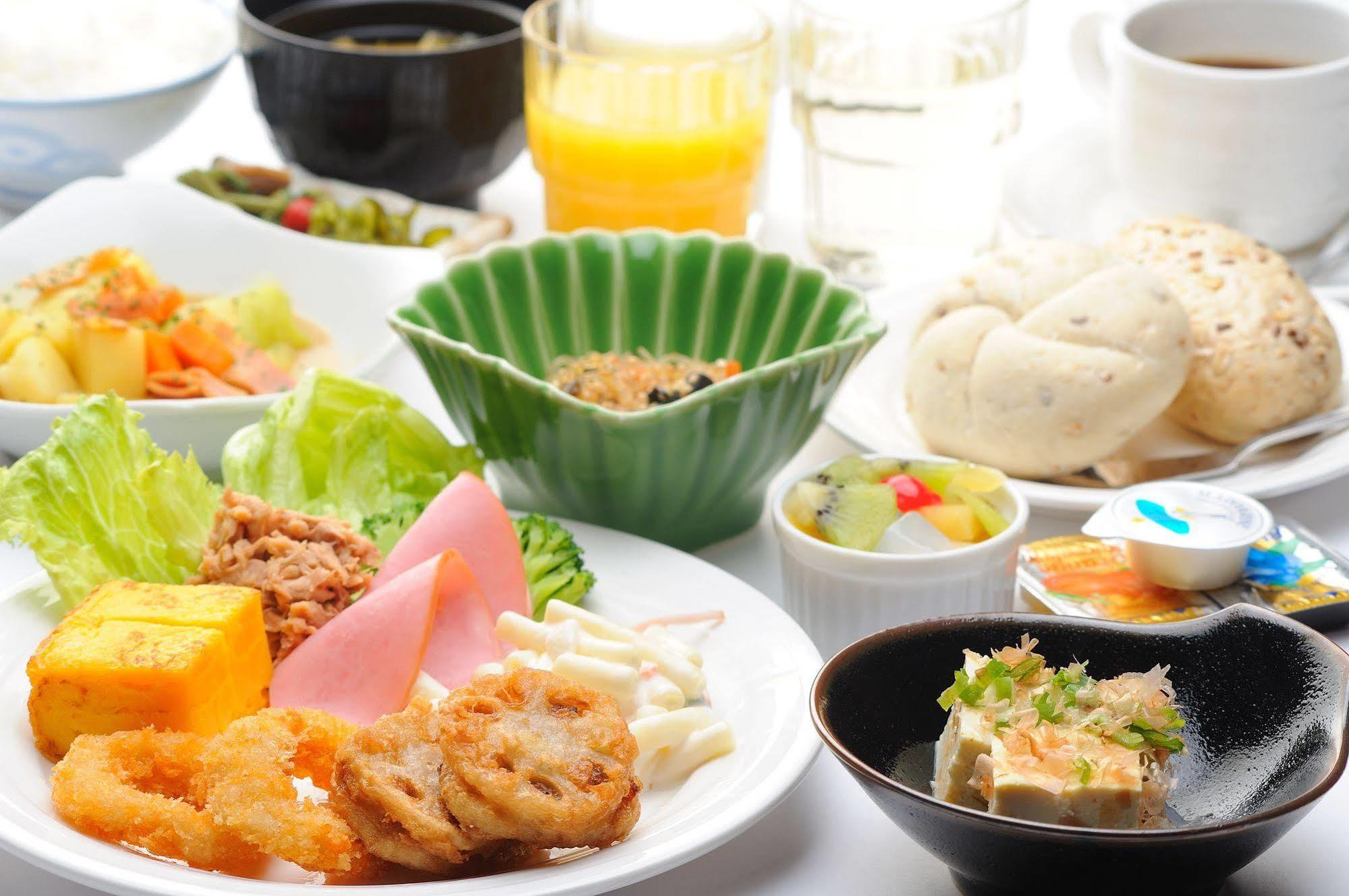 루트 인 그란티아 후쿠야마 스파 리조트 외부 사진